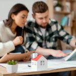 Familia protegida por un seguro de vida y de empresa